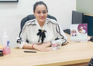 pregnancy doctor in south delhi